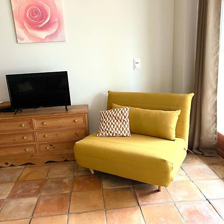 Gites & Chambres D'Hotes Peyrecout Laparrouquial Exteriér fotografie