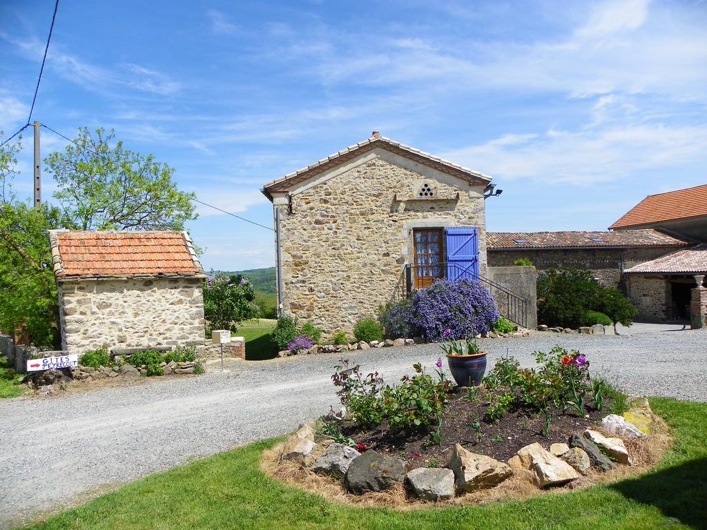 Gites & Chambres D'Hotes Peyrecout Laparrouquial Exteriér fotografie